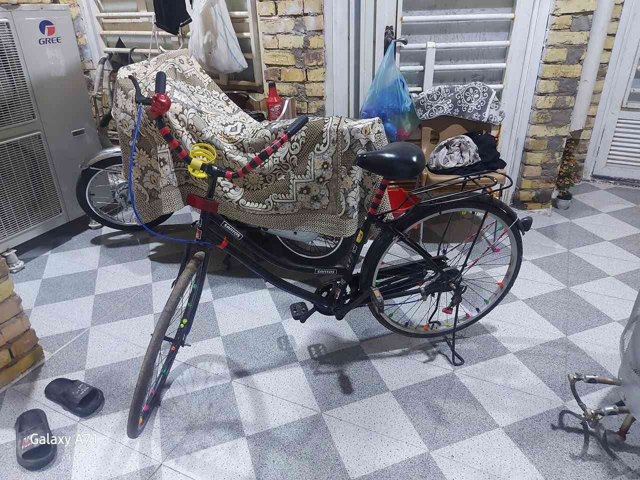 سلام عليكم
بايسكل للبيع 26

نظيف 

المكان العماره 

للتواصل *********** واتساب
