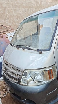 فتون 2010 رقم بغداد مميز مصبوغه جماليه سياره جديده كبل للشارع تخم تاير...