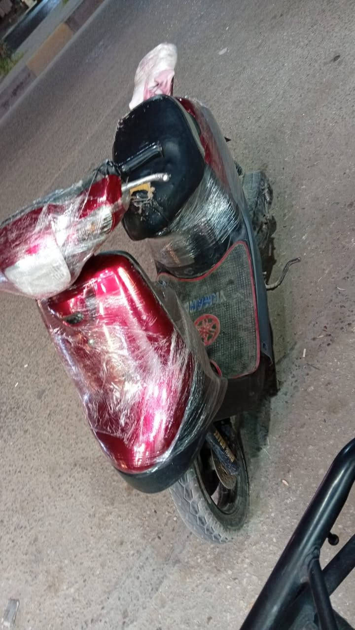 السلام عليكم دراجة بطه كهربائيات كامله نقص باتري و هورن و شوته مايكلفن25الف للبيع240 وبيه مجال حك الجية أو مراوس حسب القناعه كربلاء حي التحدي ***********
