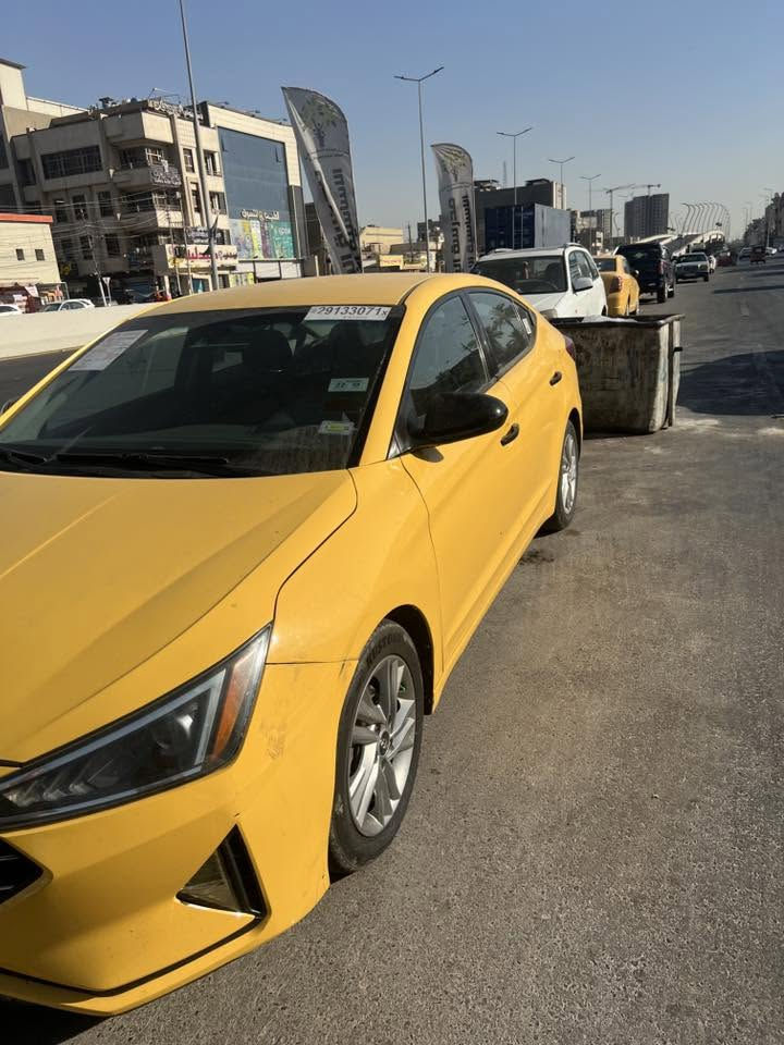 السلام عليكم الانترا البيع وارد امريكا موديل2020السياره نضيفه فول نضافه كير ومحرك مكفولات تبريد ثلاجه جديد موقع السياره بغداد البلديات المزيد المعلومات الاتصال على الرقم ***********
