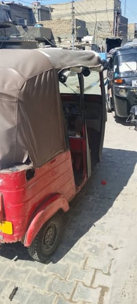 تكتك 17 اوراق السعر 2600 وبيهه مجال  مكلف بل نشر ما متواجد فيس بس اتصا...
