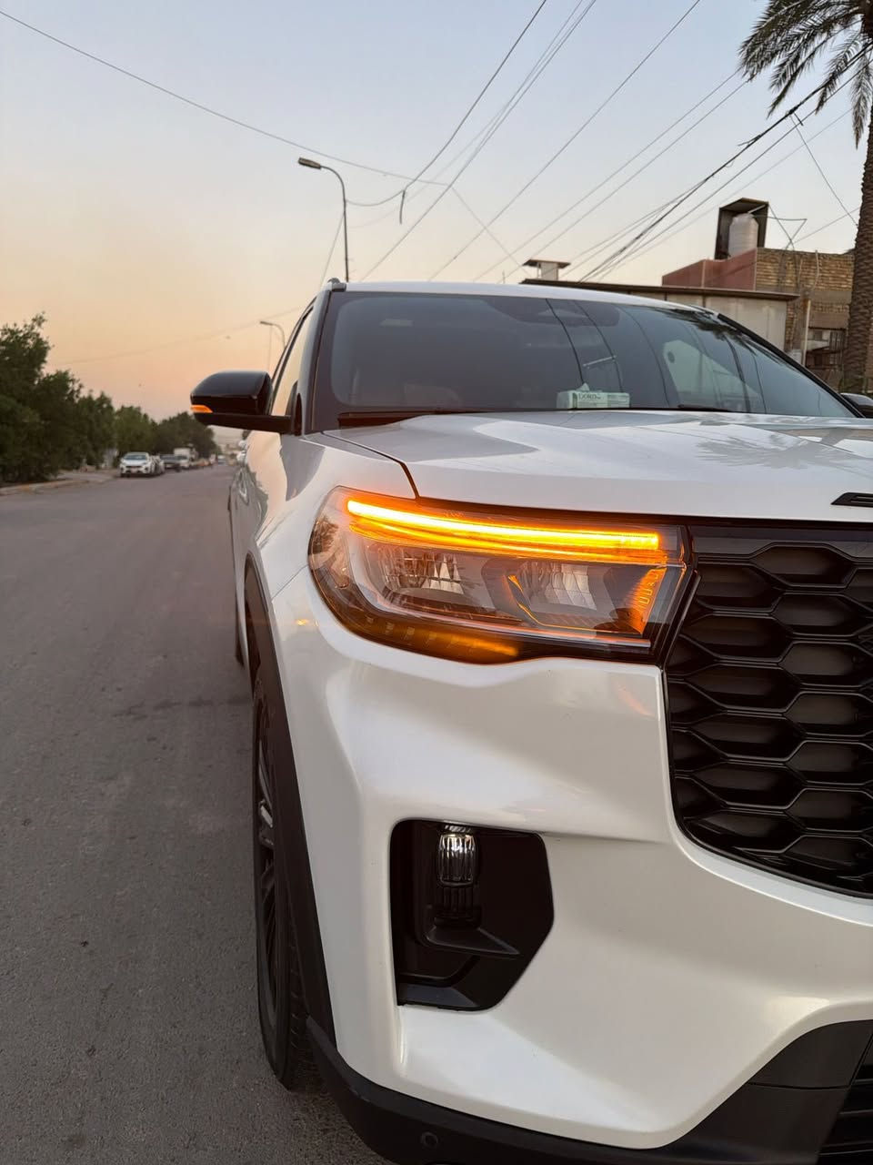 St غنية عن التعريف فول فوول مواصفات 
320 ورقة قطعتين مبدل بيهة وقطعة صبغ 
***********

