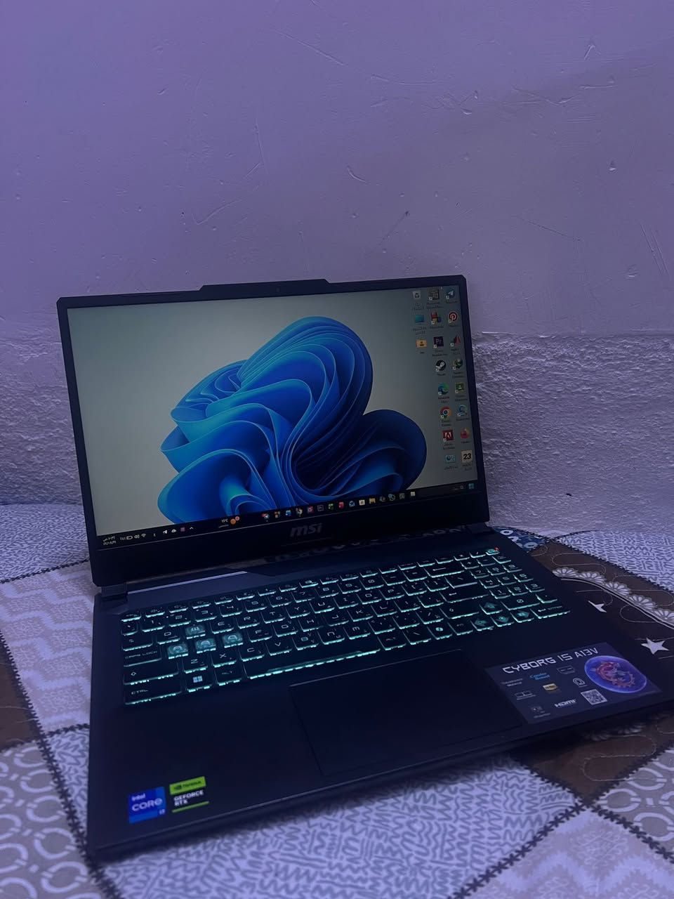 لابتوب msi للبيع استخدام قليل جداً بعده داخل الضمان للاستخدام الهندسي والبرامج التصميم 

الموديل: MSI Cyborg 15

• المعالج: Intel Core i7-13620H

• الذاكرة (RAM): 16GB

• التخزين: 512TB SSD

• كرت الشاشة: RTX 4060 (بذاكرة 8GB)

مع كارتون الشركه وشاحن الشركه الاصلي 

السعر مليون و250الف والالعاب


**إذا كنت صاحب هذا الإعلان وتريد حذفه لأي سبب، رجاءا أرسل رسالة إلى الدعم الفني**