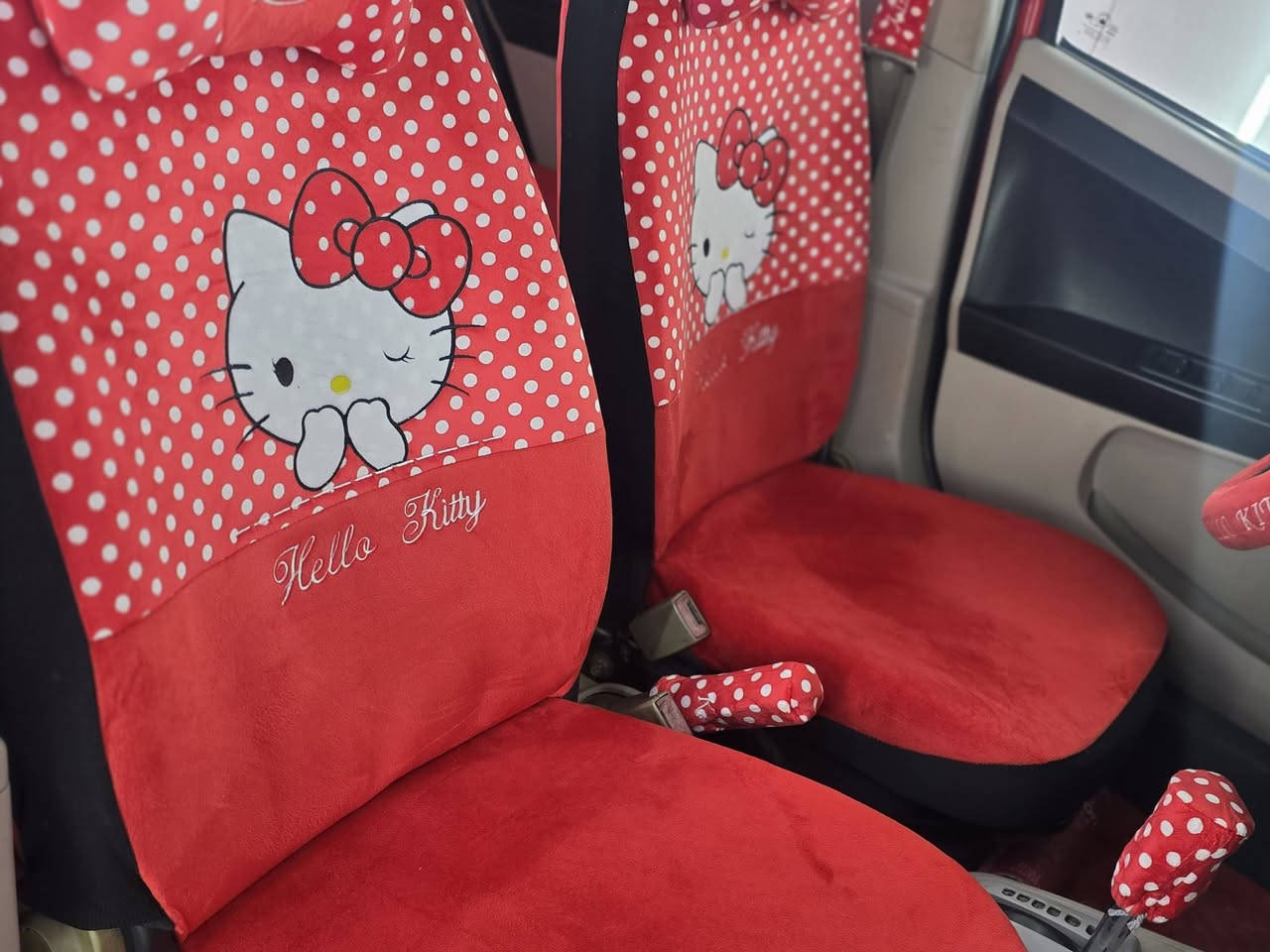 السلام عليكم بيع مستعجل
جيلي باندا 2013 
جاهزه من كلشي 
ماشيه 63 الف
مصبوغه عام للجماليه
كهربائيات كلها شغاله 
سياره جاهزه مال بيت 
رقم بغداد الدولي الجديد
سنويه بأاسمنه تحويل مباشر 
سعرها 42 وبيها مجال بسيط
 الاتصال ***********

مكاني بغداد الاعظميه
