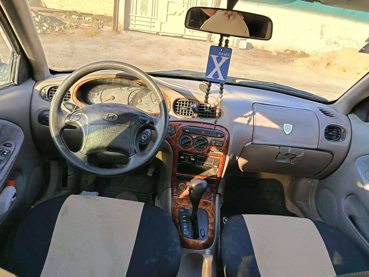 السلام عليكم
النترا موديل 2000 محرك 2000 تبريد شغال

كير أوتو رقم بغداد السيارة جاهزة

السعر (42) وبيها مجال مكاني بغداد
 رقم الهاتف***********
