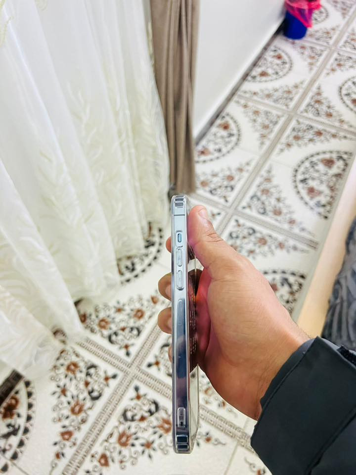 سلام عليكم ايفون 13 بر ماكس الجهاز نضيف كلش بطاريه 78 وياه كارتون فقط مراوس ب 14 برو او 13 برو مكاني بغداد الشعب 
رقمي *********** متوفر كلشي
