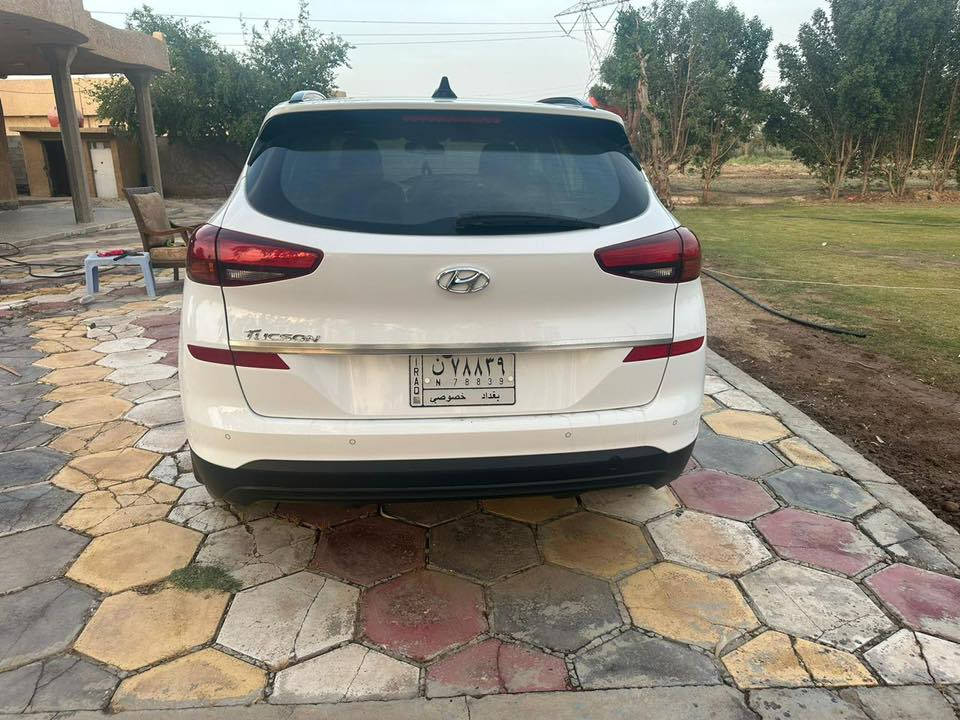 السلام عليكم توسان للبيع 
موديل 2020
موضحه في الصور و السونار 
19 الف وبيها مجال للطيبين 
مستعجل على بيعتها
اخوكم علي الدليمي ***********
