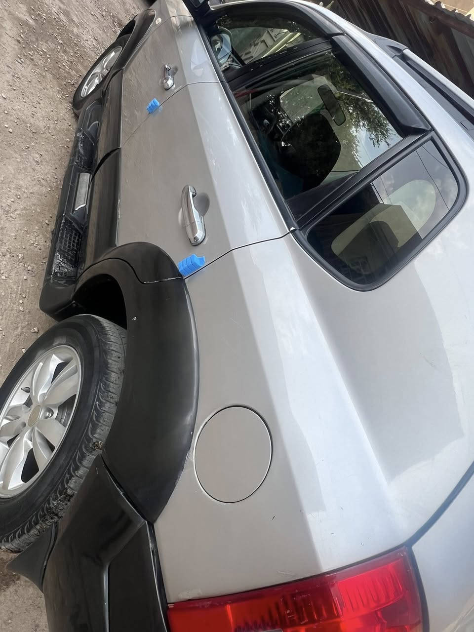 توسان 2009
رقم بابل 
بدون حادث فقط جاملق مرشوش 
مكينه كير مكفولات 
للاستفسار ***********
