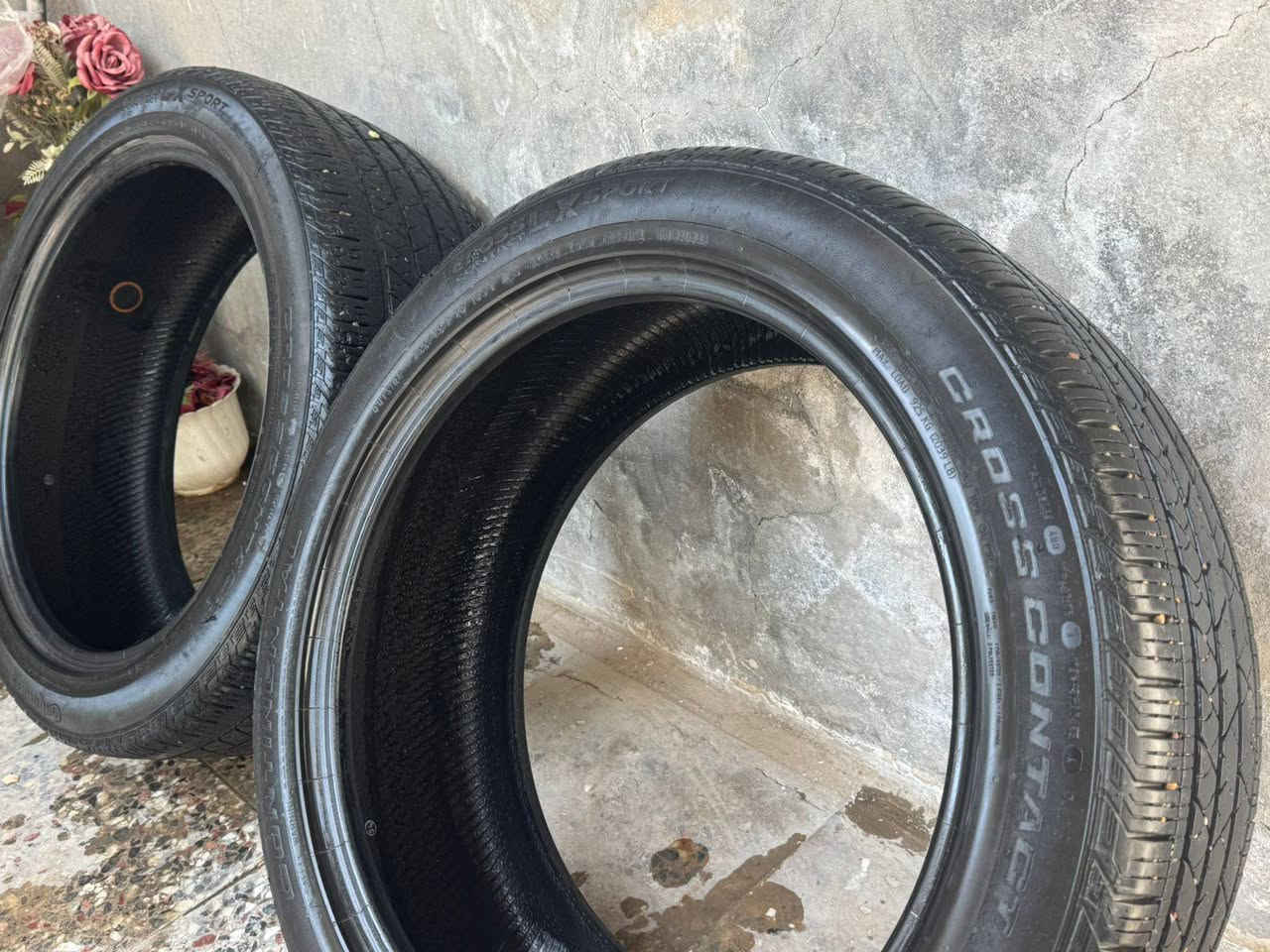 السلام عليكم متاح تخم مستعمل حجم  /r45 /255/ 20 سعر مناسب *********** بغداد ضباط
