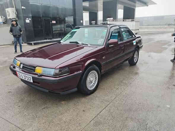 مازده 626 گئر عادي. مه كينه 8 و به خ بي ليدرانه. جوار جام كاره بايي. توندو توله به شه رت. زينكه و سه نه وي نويه هه زه و فه حسي نويه جائزه
سه ياره كه زور خاوينه له سه ر ده قي شه ريكه ماوه ته وه
جوار تايه ي نو ي له بنه
شوين. هه ولير
سعري 50 وه رقه مامله
*********** أربيل
