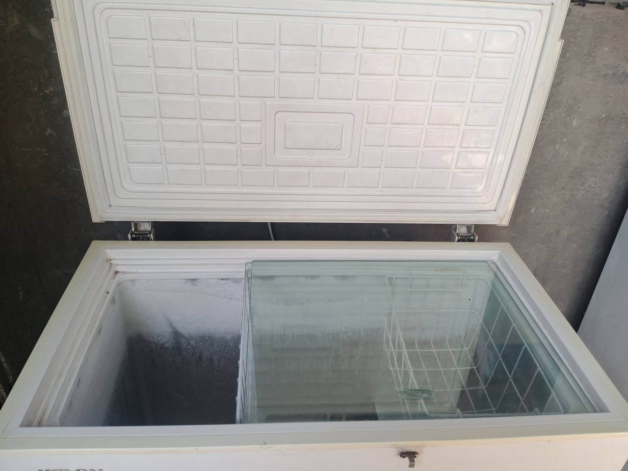 مجمدة مستعملة للبيع
مجمدة 10قدم نضيفة شغالة كاملة
المكان بغداد سبع ابكار يوجد توصيل بكروة
السعر 250الف وبيها مجال
للتصال ***********
