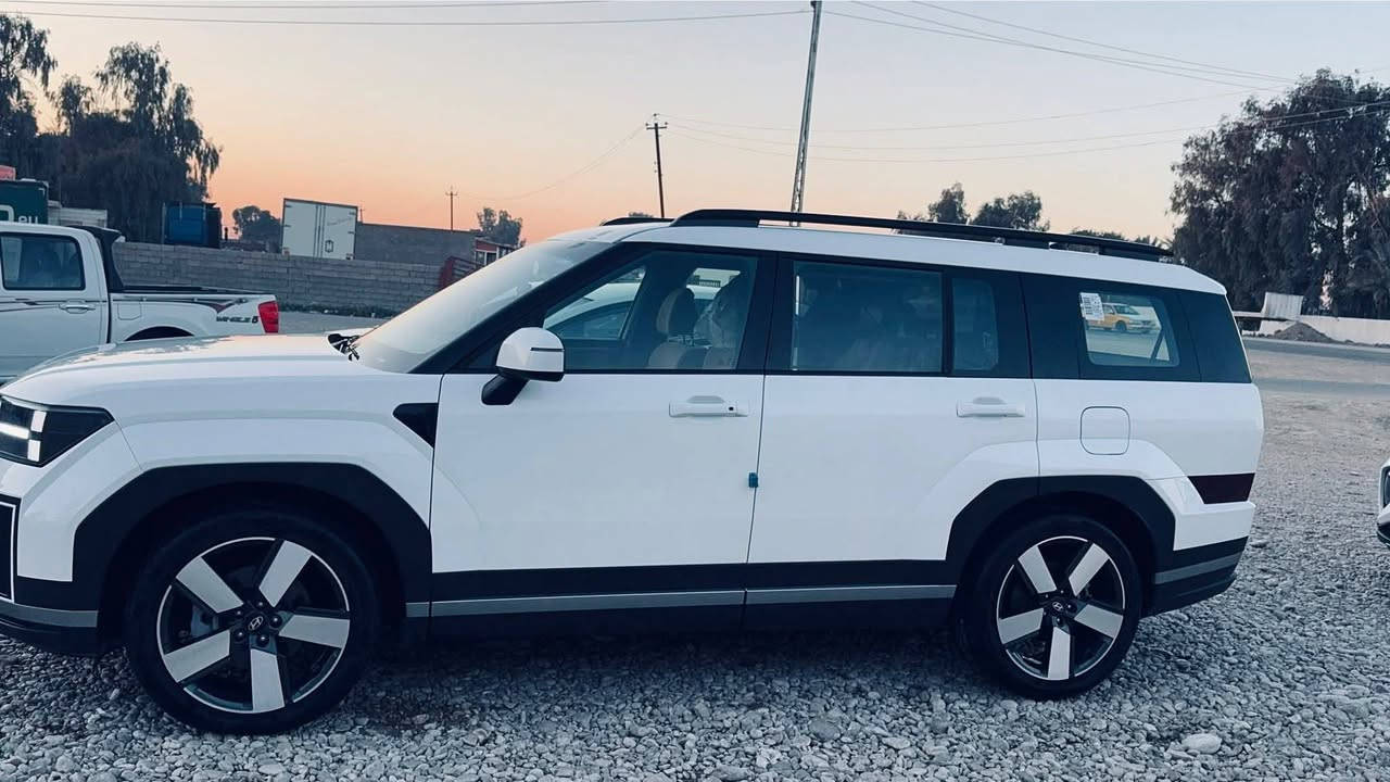 سنتافي موديل 24 خليجي مكفولة بدون اي شي محرك 2500 ماشية 51 رقم بغداد
السعر 235

***********
