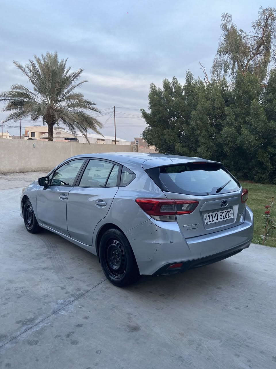 السلام عليكم 
سوبارو امبريزا 2023 للبيع 
رقم بغداد جديد بأسمي 
حادث جاملغ جهة السايق وشويه من البنيد 
ارباك الستيرن فقط 
السعر 130 

مكان السياره بابل / المسيب 

واتساب :***********
