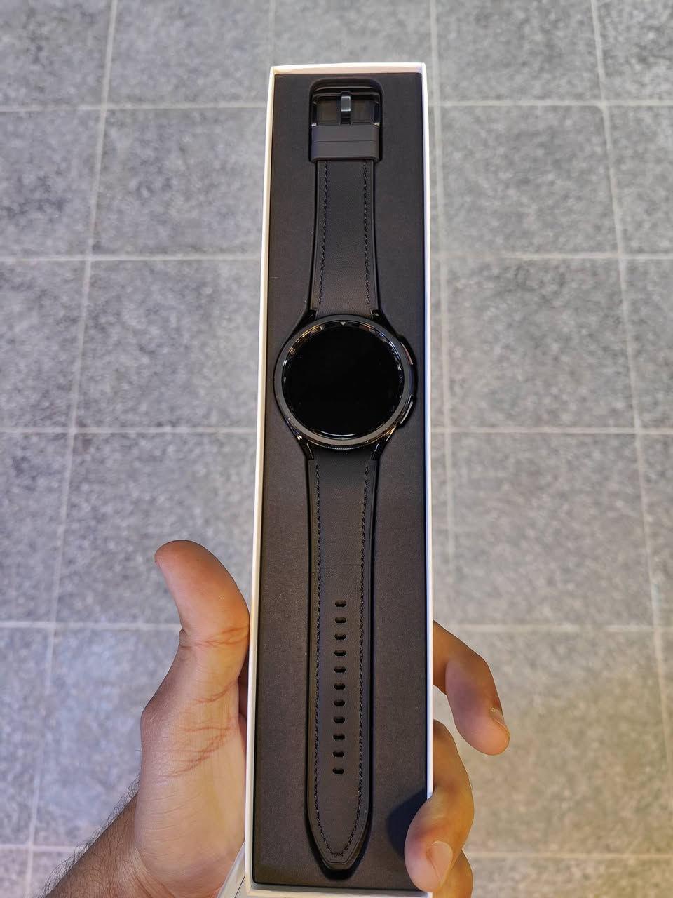 السلام عليكم 
galaxy watch 6 classic ممستخدمه فقط مفتوحه من كارتون حجم 46 السعر 190 وبيا مجال حق جية 
***********
