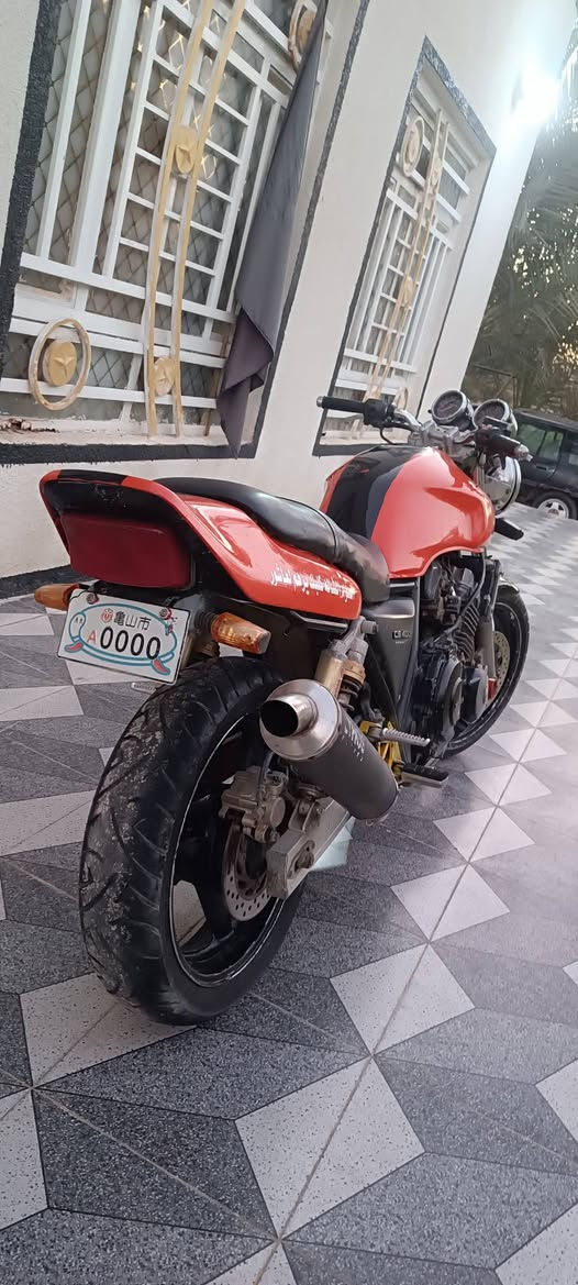 سلام عليكم سيبي فور 400 جيل أول. بيه صوت بالمكينه .!! اوراق استنساخ مكان بابل سده الهنديه السعر خاص ***********
