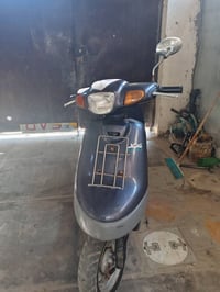 زعره نضيفه السعره ١٧٥وبيه مجال 07890429560