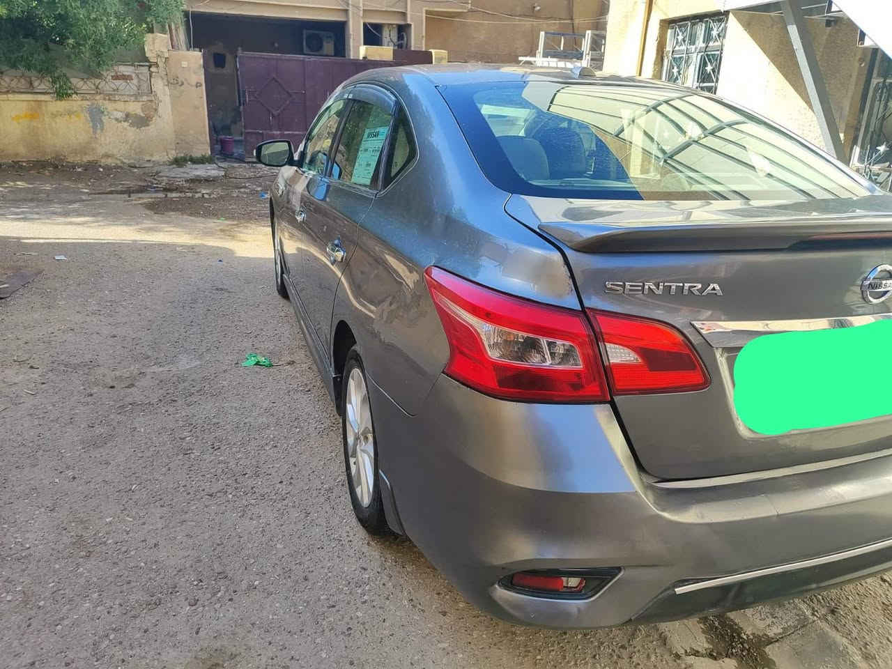 نيسان سنترا واريد أمريكي 🇺🇸 موديل 2018
السيارة مشايه 105 ميل 
ضرر السيارة موضح بلصورة فقط جاملغ 
فئه السيارة SL فول مواصفات 
تدفى كشنات 
سستتم سماعات Boss 
سلايد روف 
تربريد منفصل / كشنات جلد 
السيارة كامله من كلشي وسنويه جديدة قبل شهر تم تجدديها هيه والرقم إنكليزي 
السعر 112
مكلف بالنشر راسل الرقم : 0770 004 6258

