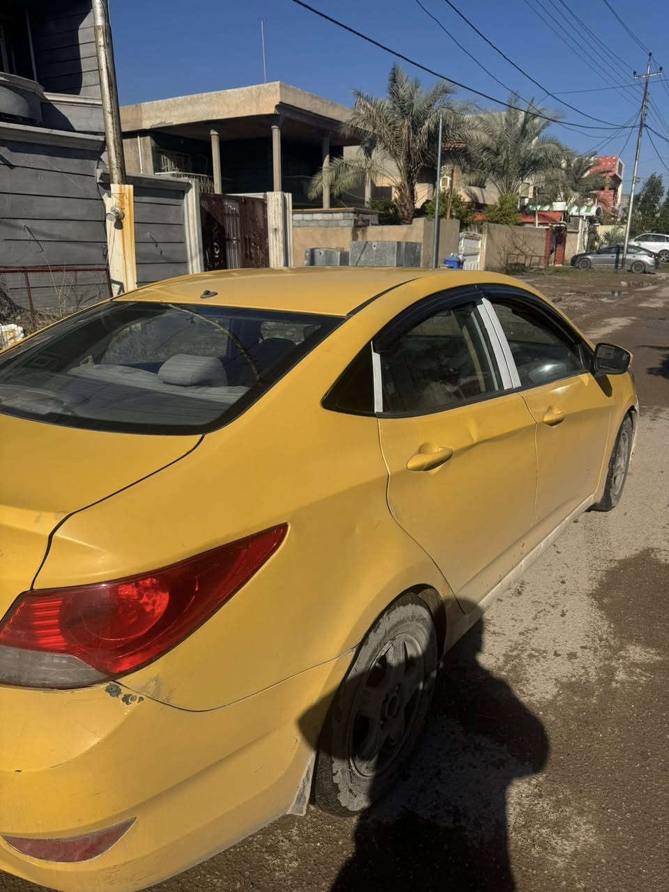 السلام عليكم ورحمه الله وبركاته 
❇️اكسنت 2011 خليجي مكفوله كفاله عامه من الضربه 
❇️سيارة خير من الله صدر حداديه كير مكينه مكفولات 
❇️قبل الصبغ لون ابيض الف دينار مذب عليها بس ستر الله 
❇️ مكانها ديالى الخالص هبهب للاستفسار *********** سعرها 77 وبيها مجال كلش قليل ولا كلوب في الدشبول شغال  كفاله سيارة من كلشي 
سيارة فتحه مكينه 1600
