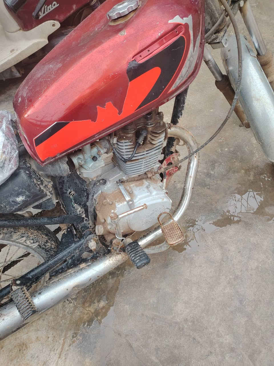 السلام عليكم ورحمة الله وبركاته ماطور للبيع نامي برو 2017 كهربائيات كلها ما تشتغل محرك زوين المكان الحويجة داخل السعر 150وحياكم ***********
