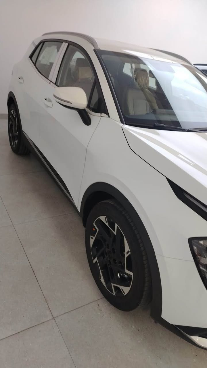 السلام عليكم من رخصه الاخوه كيا سبورتج مديل ٢٥ فول عده لقماره جديده سياره زيرو ماشيه ١٤٠٠٠ لف بيهه شخط بصيط سعر 233$
#ملاحــــــضه_مكلــــف_بالنشر
للاستفسار(‭0772 758 1711‬) البصرة, العراق
