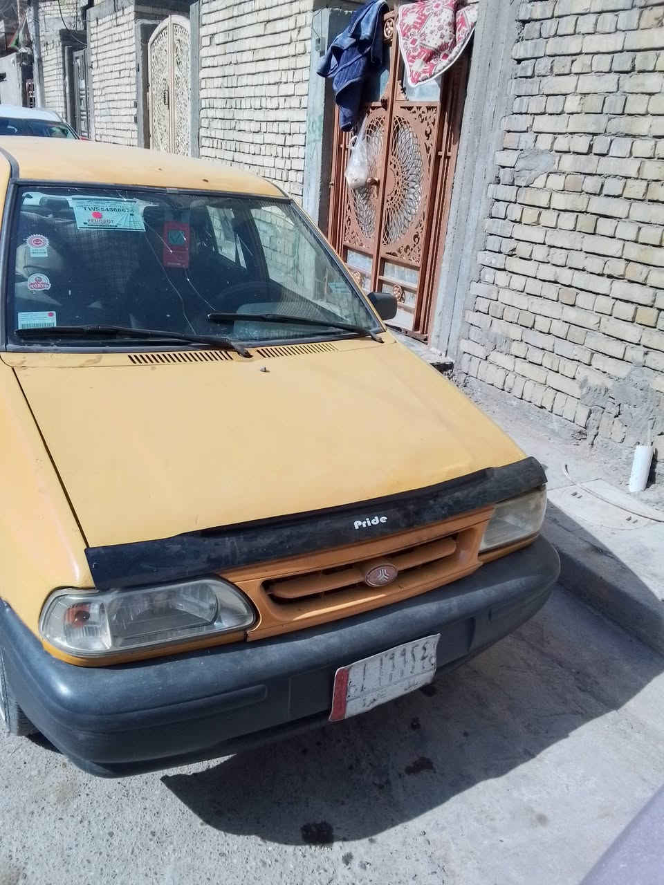 بدون راعي. سعر 12 ورقه.  رقم ***********
