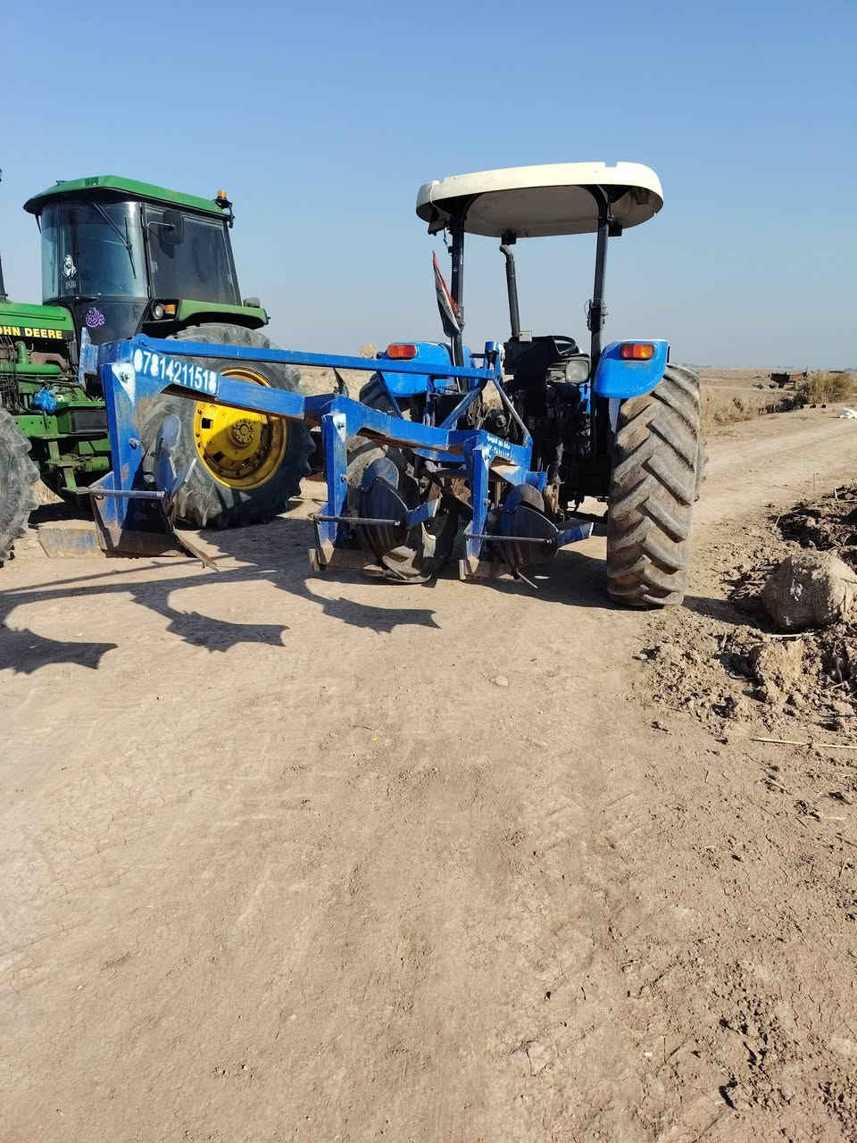 سلام عليكم  كاروبه البيع  جاهزه اي نقص مابيه  
هيه ومعداته كامله  الكاروبه  تنويه تنويه  الكاروبه  بدون  لاستفسار اتصال   ***********
