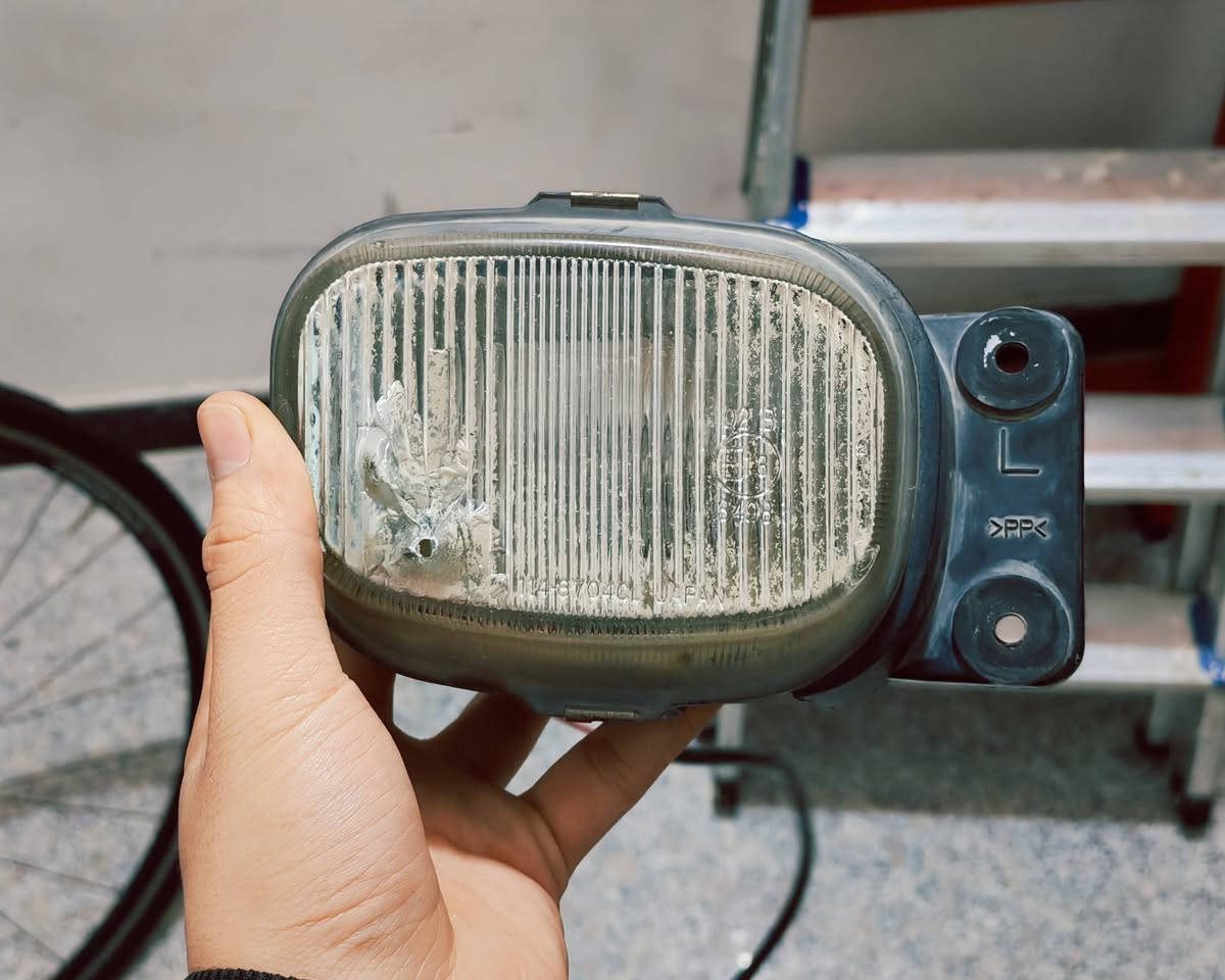 فلنجات عدد 2 مال كنتر نضيفات موؤسسه وروط ستيرن بيه عواج خفيف وعندي دعاميه خلفيه مال هينو أو فوزه حديد ودعاميه اماميه مال فوزه واشاره جانبيه مال ميتسيبوشي فوسه يسره بلادي اصليه وبلوجكتر مال دعاميه اصليات ياباني ومسجل مال ميتسيبوشي أو هينو يرهم وهورن إيطالي جديد هواء العنوان بغداد العبيدي للاستفسار***********
