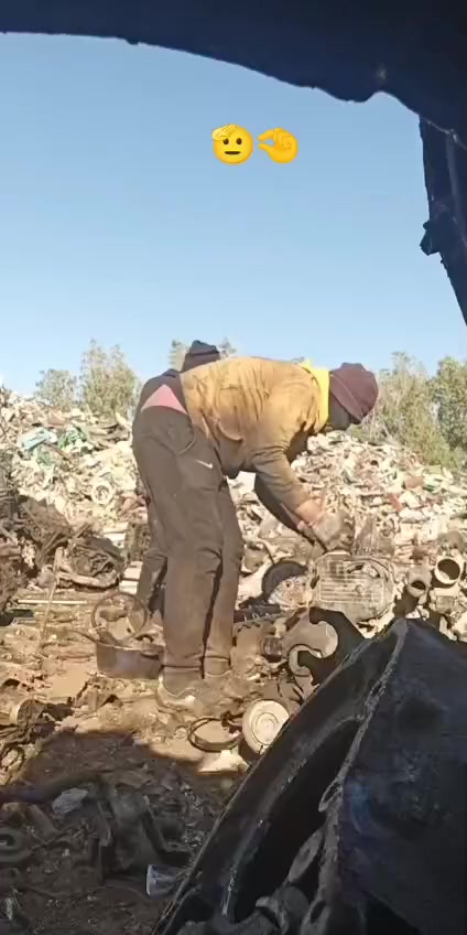 كادر الأخوين
فتح القطعه على 3 الف دينار « كير +مكينه» 
الاستفسار على الرقم 
***********
***********
