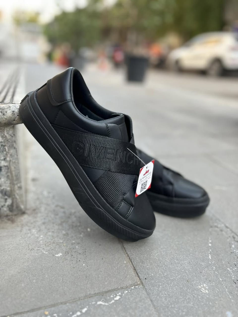 🔥NEW 🔥

ستايل جديد من جيڤنجي 
ماستر كوالتي 

متوفر بقياسات 40-41-42-43-44-45

خدمة التوصيل داخل بغداد 4,000
ولكافة المحافظات 5,000 فقط

للطلب راسلونا عالخاص او من خلال رقم الواتساب👇🏻
  ☎️ ***********
