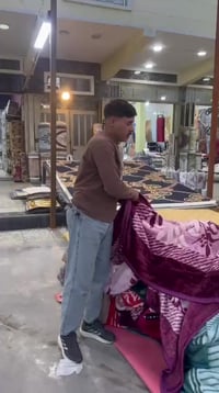 عرررروض مستمره علي جميع المفروشات داخل المحل العنوان بغداد الحسينيه مج...