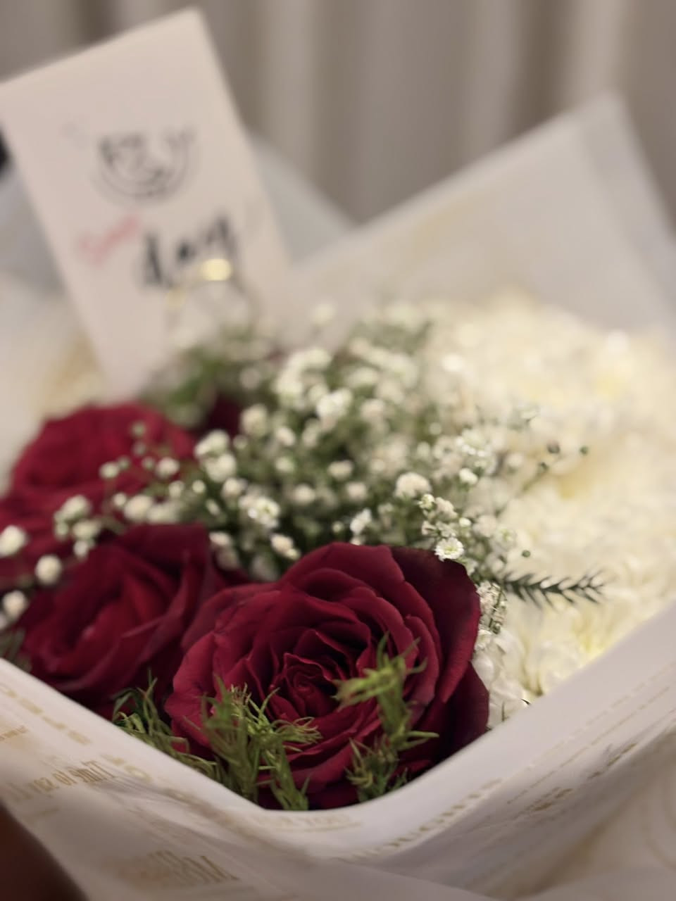 #اوردر_مسائي_جميل_لعيونكم_الحلوه_ 😍❤️
الف لعافيه لصاحب البوكيه مستمرين بلعروض الجميله لعيونكم تدللون علينه ❤️🌸🥰
#كله_متوفر_بس_يم_فضه_ 🎀🪻
#لتواصل_ماسنجر_واتساب_*********** 📞🥰
#متوفر_توصيل_لجميع_المحافظات 🚗🦋
