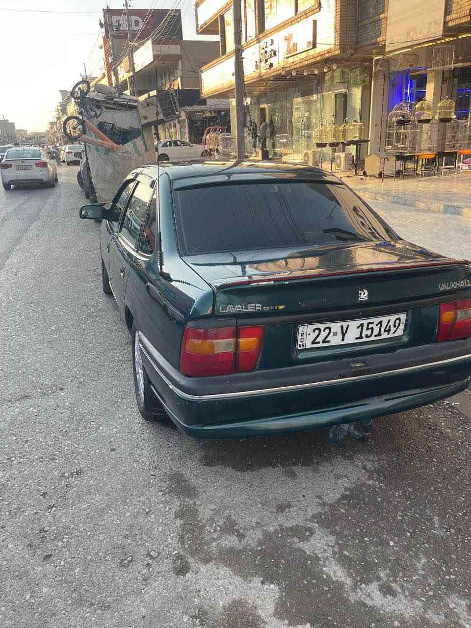 أوبل فيكترا موديل 1995، محرك 1.8 مرغوب ، كير و مكينه بشرط بدون تبخير بدون اي مشكلة و خدادية صدر جديدة و تخم تايرات جديد ، كاميرا و شاشة و طخم سماعات انفنتي و جام كهربائي وقفل مركزي، تراي للبصرة، صبغ عام للجمالية، سنوية و هزة جديد حتى 2030 و بأسمي شخصيا ، سيارة استخدام بيت شغل فقط 
المكان اربيل / هڤالان 
***********
*********** أربيل, العراق
