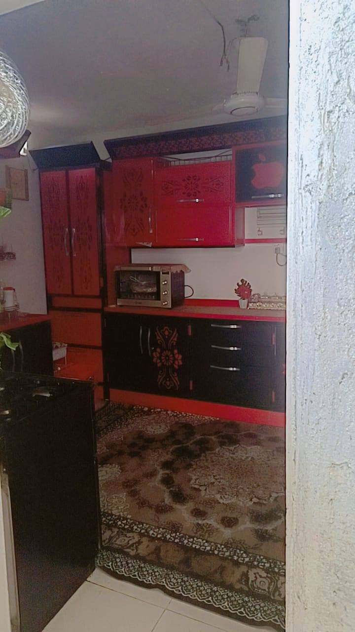 بيت زراعي بناء بلوك عكاده ناصريه قرب شركت نفط مقابيل الخميسات او مطعم نافورى 200  4 غرف وصاله و4 مناور ومطبخ وصحيات البيت مرتب وكله سيراميك  والممر خارجي 
الغرف  5 في 4 عدد 2 
والثالثه 5 ونص في 5 
المطبخ 4 في 3تريد عقارك ينباع بسرعه ماعليك بس تراسلنه والباقي علينه*********** وتساب
