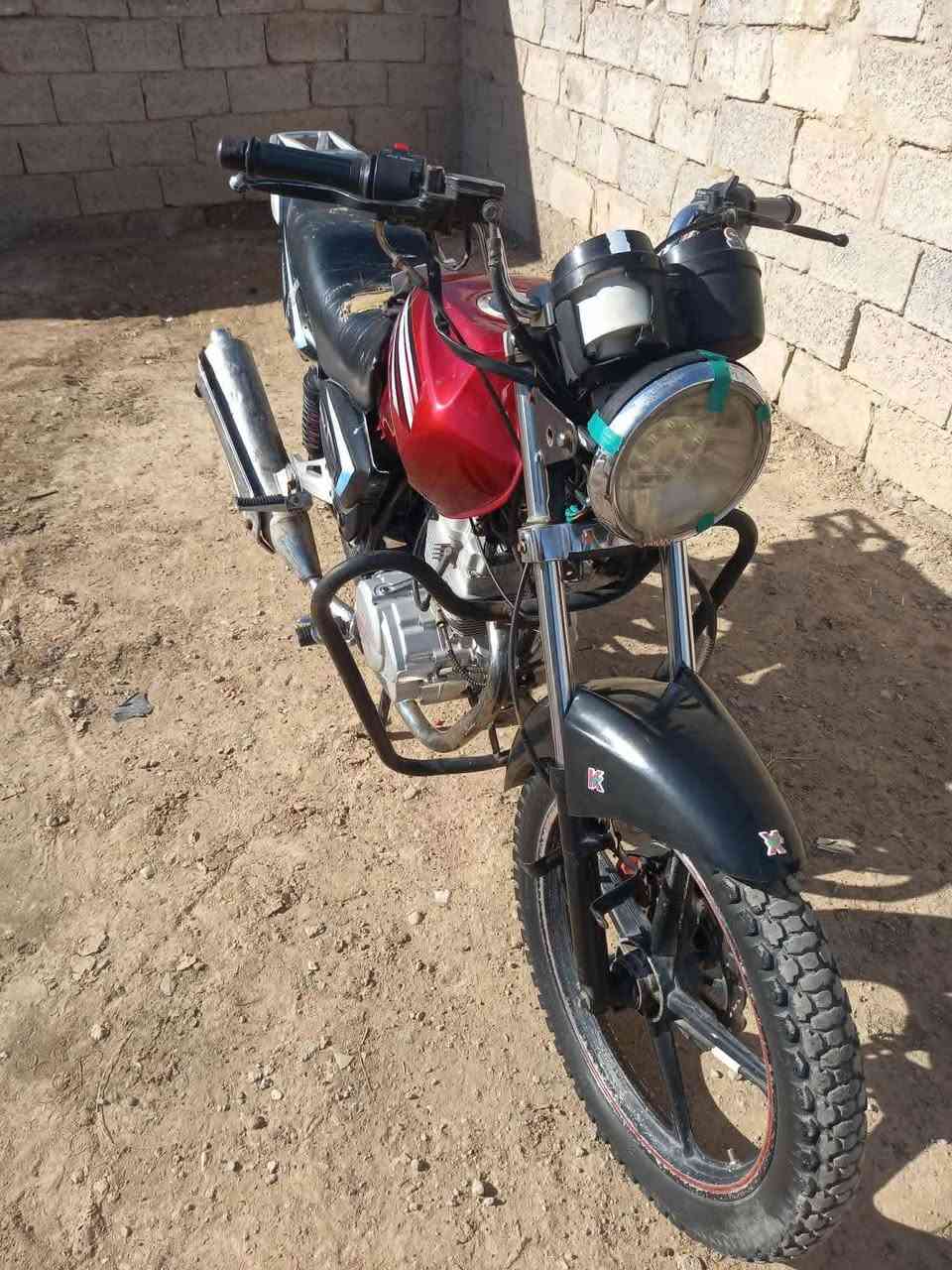 دراجه البيع محرك مكفوال كفاله عامه 
اوراق اصوالي مكان بغداد الاستفسار رقم ***********
بي واتساب ب 500 و بيه مجال
