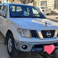 نيفارا  للبيع 2009 LE حساس تحكم استيرن لايت زنون  نظيفه كلش  بغداد انك...