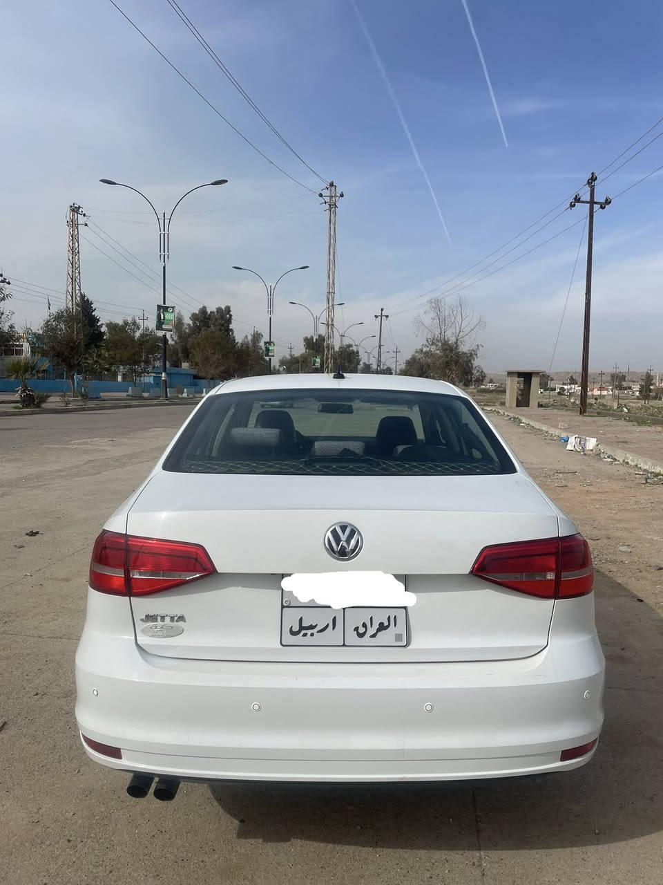 جیتا ٢٠١٥ خلیجی 
کلین بێ سبوغ 
مواصفات: شاشە ، کامێرا ، حساس 
گێڕ تۆماتیک 
١٣٢کم حقیقی ڕۆشتوە
٢ سویچی بیلادی لەگەڵە 
ژمارەی موبایل+واتسئاب ***********
