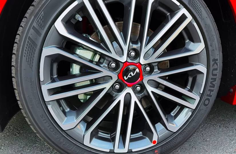 مستعجل على بيعته تحويل بنفس اليوم
- (2024) Kia Forte GT
كله على البلاد برغي ممفتوح بيه. ماشيه 29
اتصال  ‎0785 821 5894 غير متواجد فيس بك
