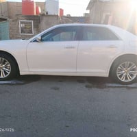 كرايسلر 300 • مصبوغه • ٢٠١٨