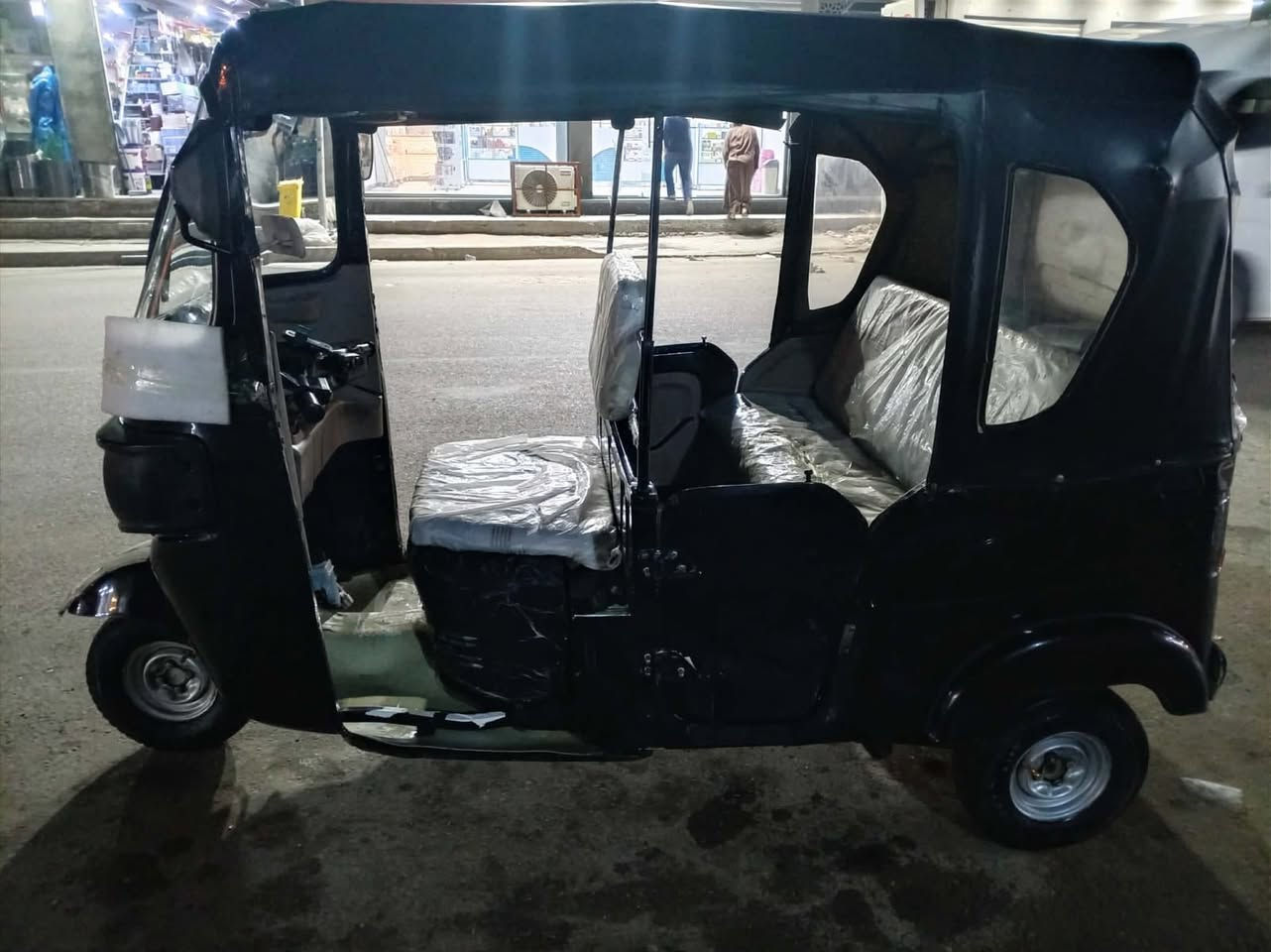 تكتك 22 كربلاء للبيع بسمي ثاني يوم احولك *********** بغداد العبيدي
