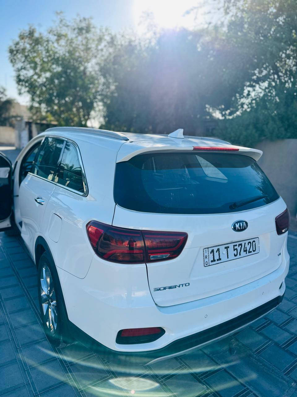 رمضان كريم سلام عليكم  سورنتو 2020  بسمي تفاصيل داخل الفديو السعر 242 وبيه مجال بصيط مكانه كربلاء الحسينه الهاتف ***********
