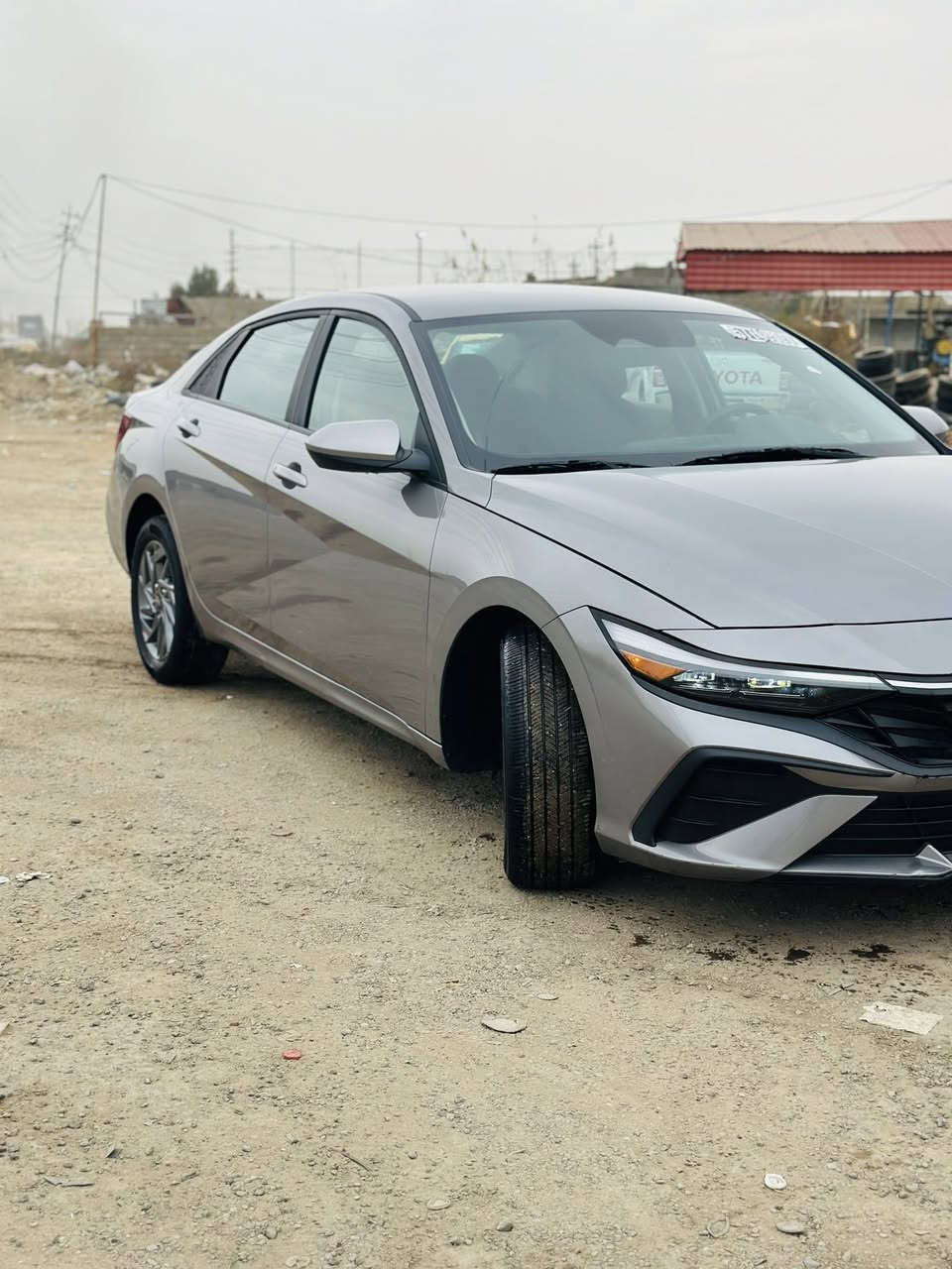 السلام وعليكم النترا وارد أمريكي مديل 2024بسمي ماشيه 9 تالاف الضرر موضحه بلصوره  السعر 165  غير متواجد علفيس ***********
