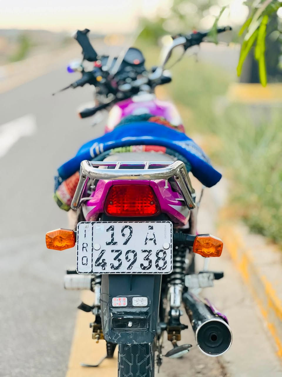 السلام عليكم 
دراجه دايوان عظم رقم وسنويه 
موديل 2023
كلشي شغال بيها كهربئيات واي نقص مابيها 
المكان كربلاء حي العسكري


**إذا كنت صاحب هذا الإعلان وتريد حذفه لأي سبب، رجاءا أرسل رسالة إلى الدعم الفني**