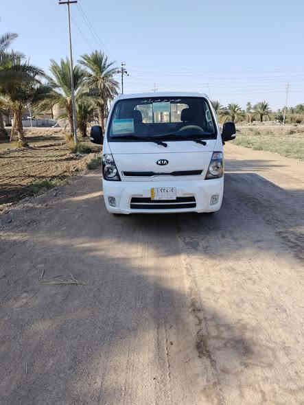 السلام عليكم سياره للبيع موديل 2018 كفاله عامه مكينه    مامفتوحه شرط تبريد شغال سنويه 2027 تحويل ثاني يوم  للستفسار ع رقم 📱 ***********
