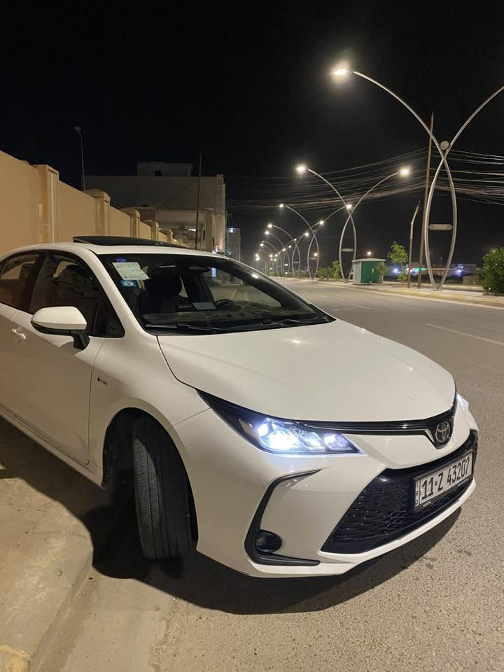 السلام عليكم إخوان، للبيع فقط (ما أراوس) 🚗
تويوتا كورولا هايبرد (Hybrid) موديل 2024

السيارة بحالة الوكالة

المواصفات:
بصمة تشغيل وبصمة أبواب.
شاشة كبيرة تدعم Apple CarPlay و Android Auto + كاميرا خلفية بدقة عالية.
رادار أمامي (تحديد مسار + مانع تصادم).
نظام القيادة الذاتية المؤقت (تثبيت سرعة ذكي).
عداد ديجيتال بالكامل.
فتحة سقف 
تبريد قطعتين 
أنظمة قيادة متعددة (Eco, Sport, EV Mode).
السعر: 148وقابل للتفاوض بشكل بسيط 
مكان السيارة: الرمادي 

للتواصل والاستفسار:***********
