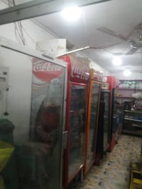 بيت للبيع في حي العامل 3 120 متر مربع مع محل على شارع خدمي مقابل حديقه...