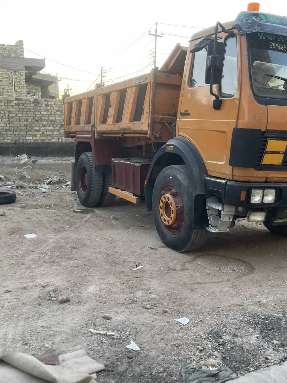 السلام عليكم البي 75 للييع مكينه 28 كير 25 وشلعه اكسل جيئف رقم بغداد دولي 2031 بآسمي تحويل مباشر تخم تاير شاصي مكفول قماره ثمانينات سياره جاهزه للعمل  مكلف بالنشر للاستفسار ***********
