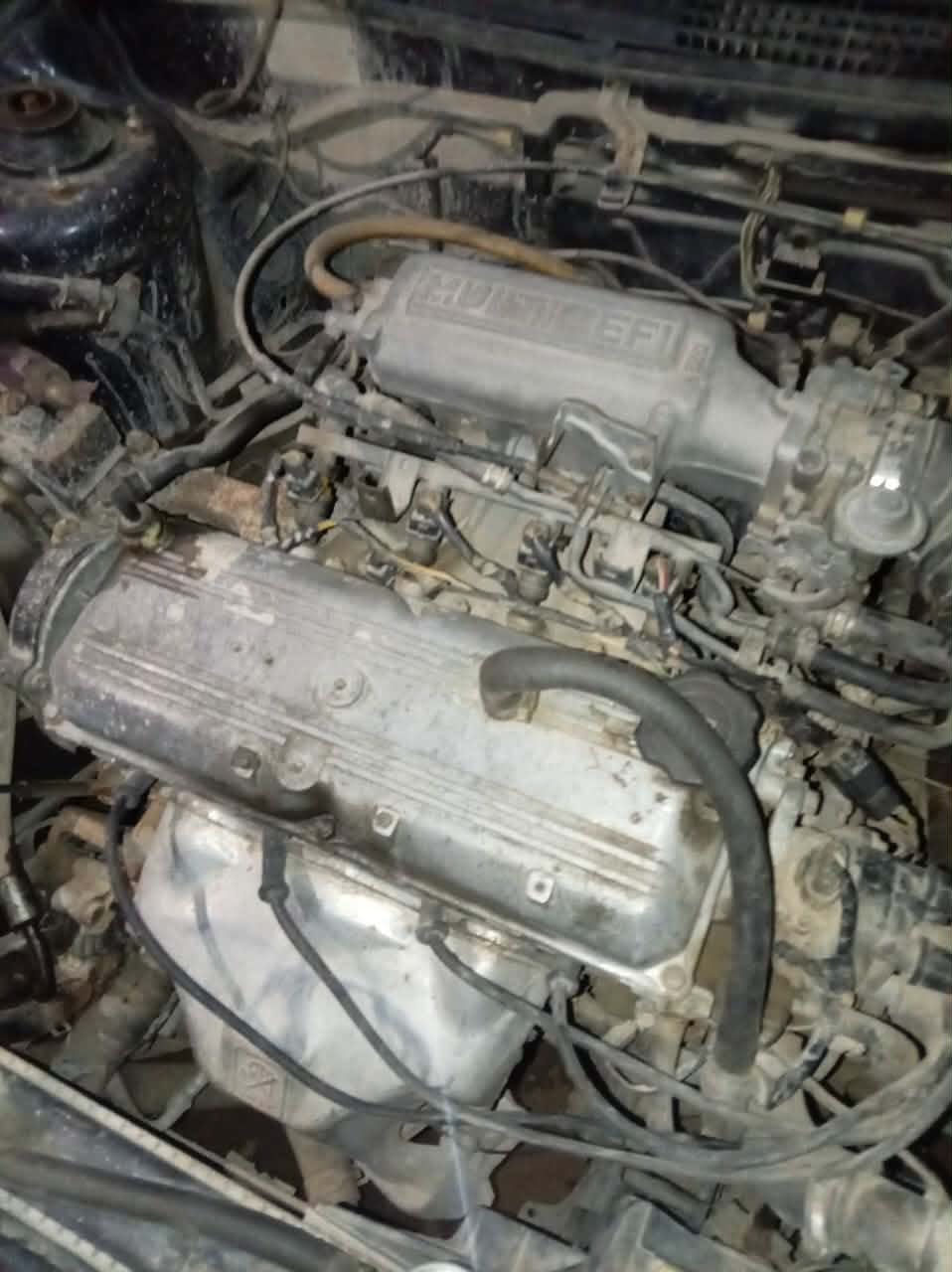 سيفيا موديل 94 نضيفه
مكينه كير كفاله صدر يخبل
سنويه لحد 30 رقم بغداد 
مكاني ابو غريب 
ب32 سعرهه 
***********
