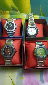 ٤ ساعات • اوتوماتيك • للبيع