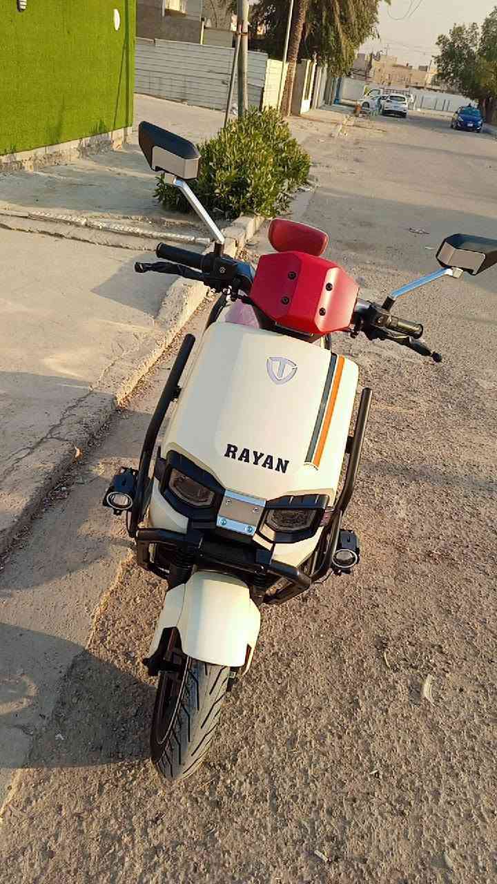 دراجه ريان وحش الكون مدرع Vip لون مميز 6 بطاريات كبار دراجه جديده سعرها مليون و100 وبيها مجال حك الجيه مكاني بغداد جديده ***********

