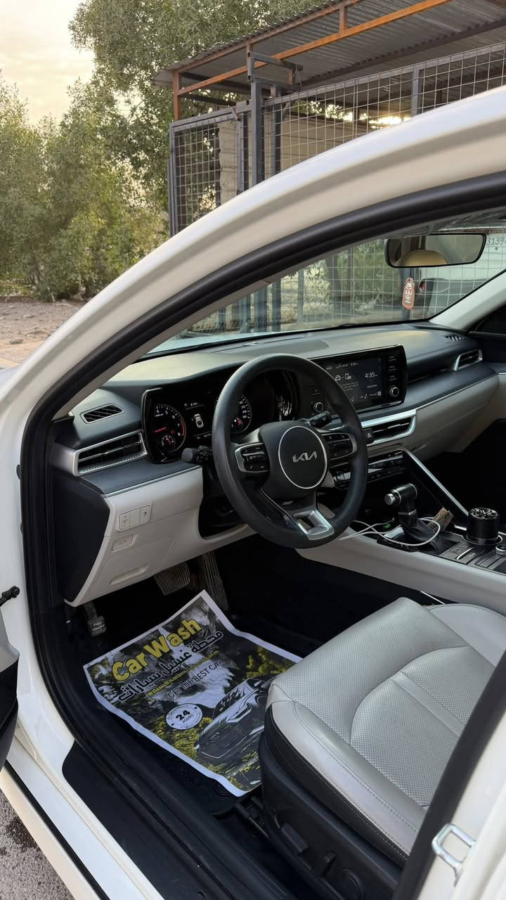 كيا k5 2022
خليجية فول مواصفات شركة نم قمارة بدون سلايد
بصمة 
كشنات كهرباء
حساسات امامب خلفي
تبريد لمس بيانو 
ترحيب 
تشغيل عن بعد 
كشنات جلد 
سيارة جديده بمعنه الكلمة ماشيه ٤٠ الف كيلو فقط وسياره مكفولة كفاله عامة مكاني بغداد اليرموك 
***********
***********
